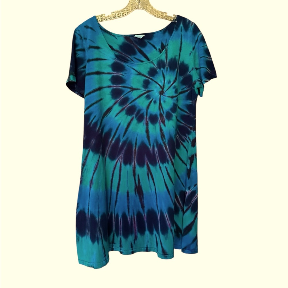 Very cool tie-dye mini dress.  Size L.